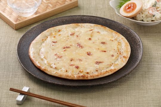 肴deイタリアン　酒盗とクリームチーズのピッツァ - Sakana de Italian Shutou and cream cheese pizza
